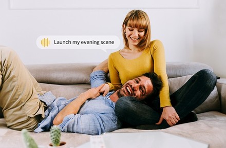 การเปิดใช้งานฉากควบคุมด้วยเสียง